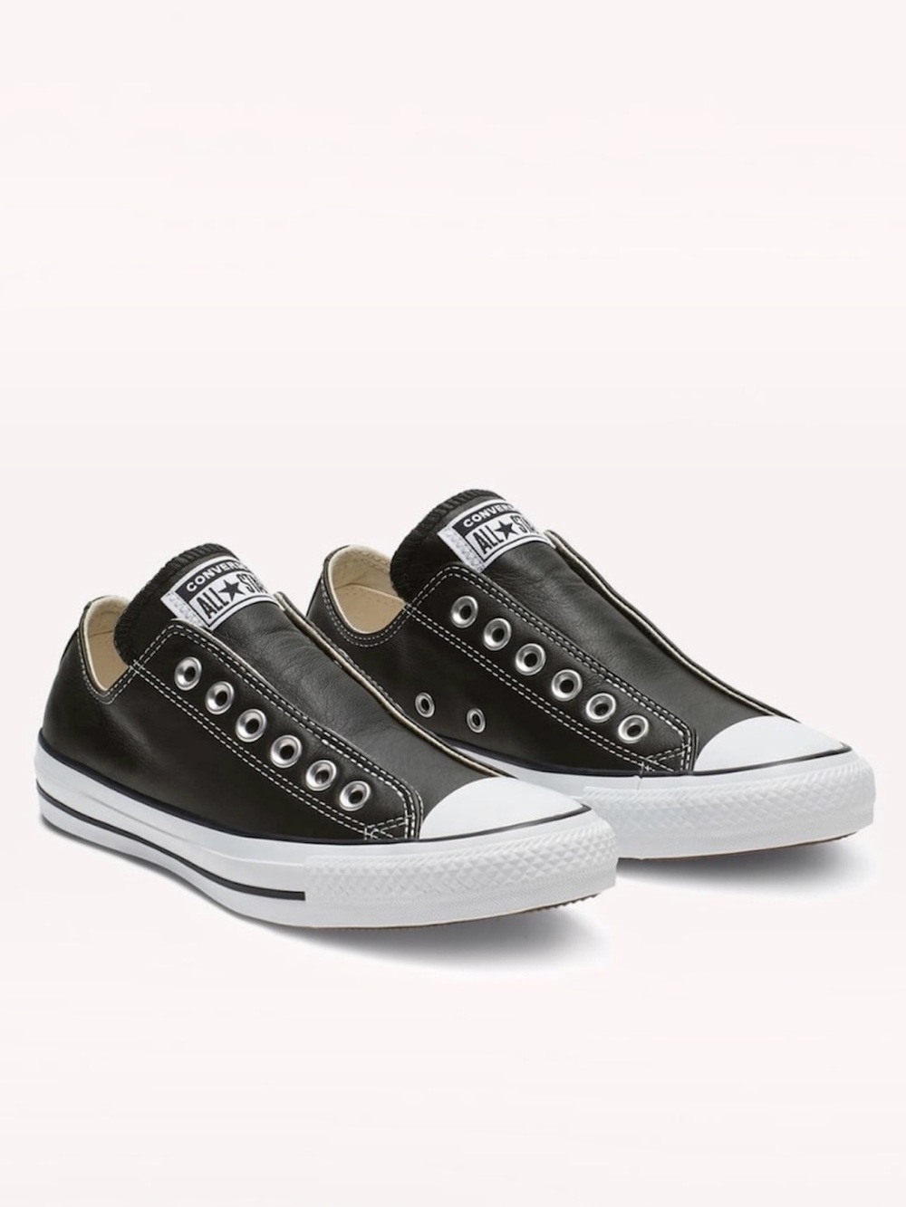 Chuck Taylor All Star Leather Slip On in Black Women’s Sz 6; Men’s Sz 4